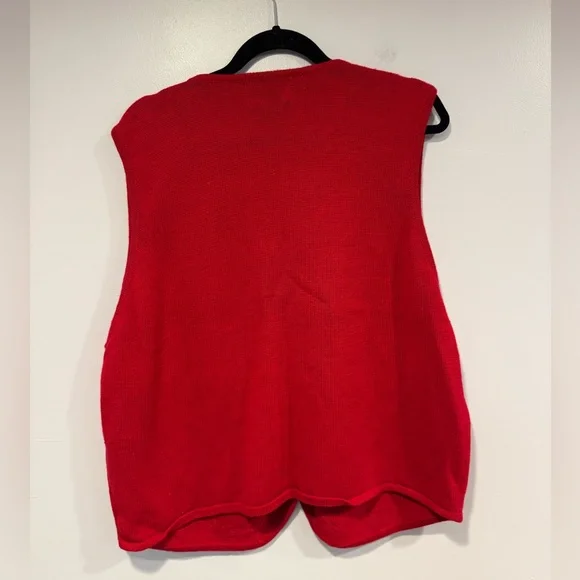 Requirements Vintage women red christmas floral‎ beaded knit vest - Picture 3 of 3